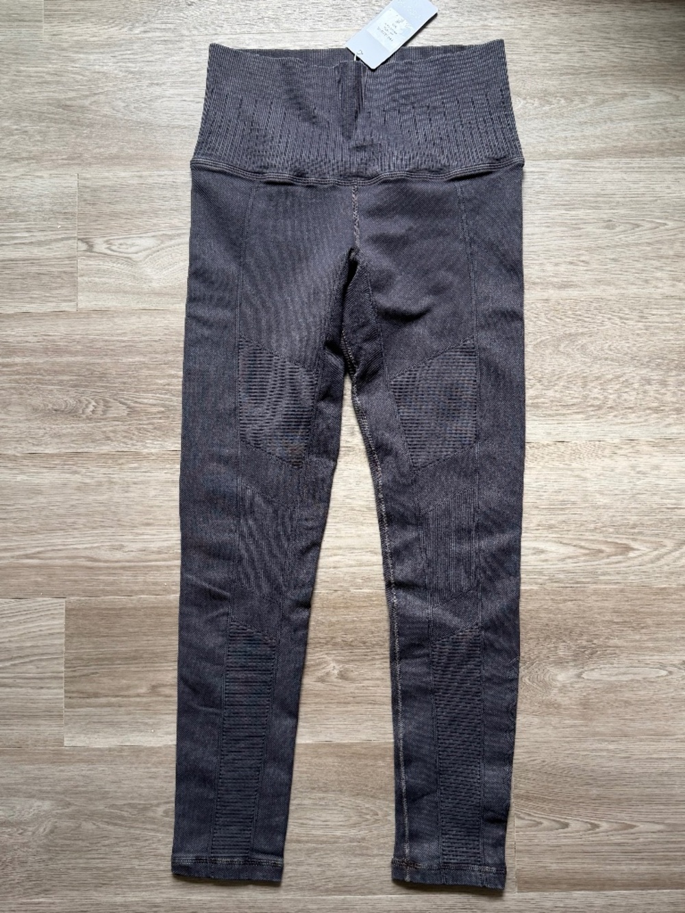 Avocado x Tone It Up Fire Legging M/L